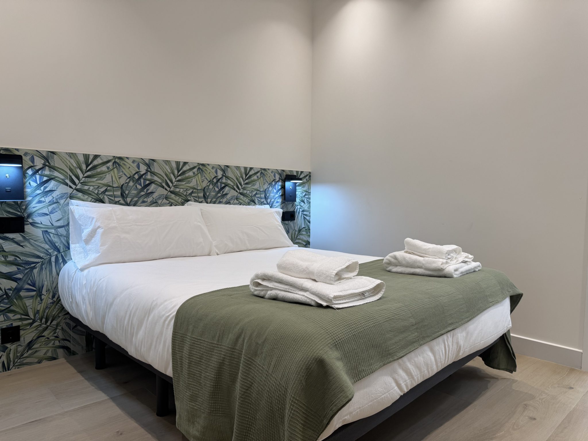 Cama